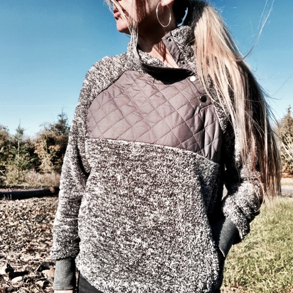 Quilted Pullover - Picture 2 of 2